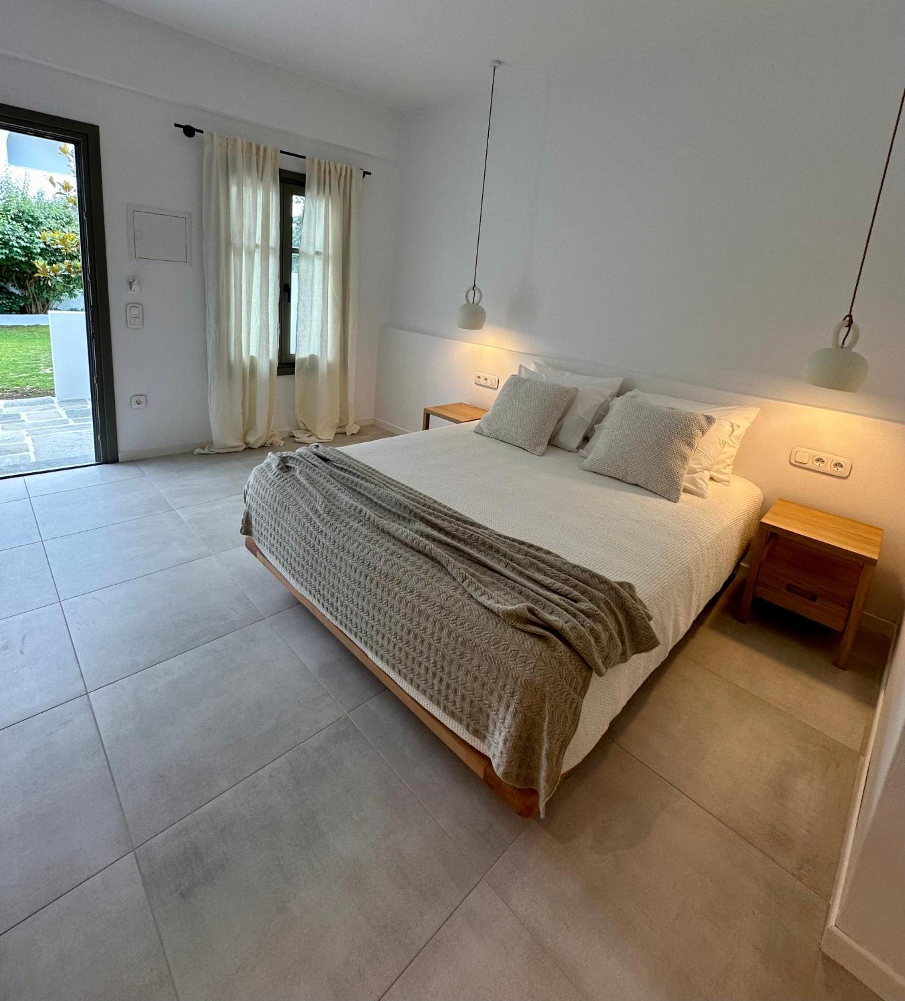 Paris Studios & Apartment Agia Paraskevi  Eksteriør billede
